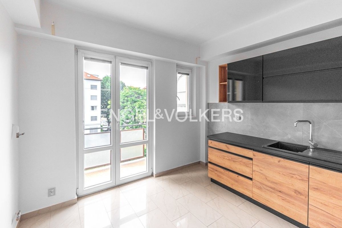 3+1, Dělnická, Praha, 88 m²
