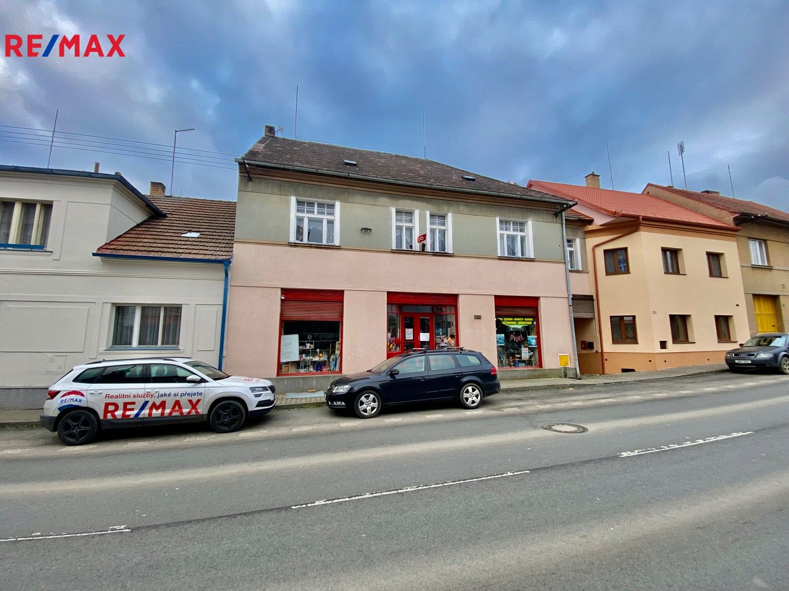 Ostatní, Pražská, Kožlany, 250 m²