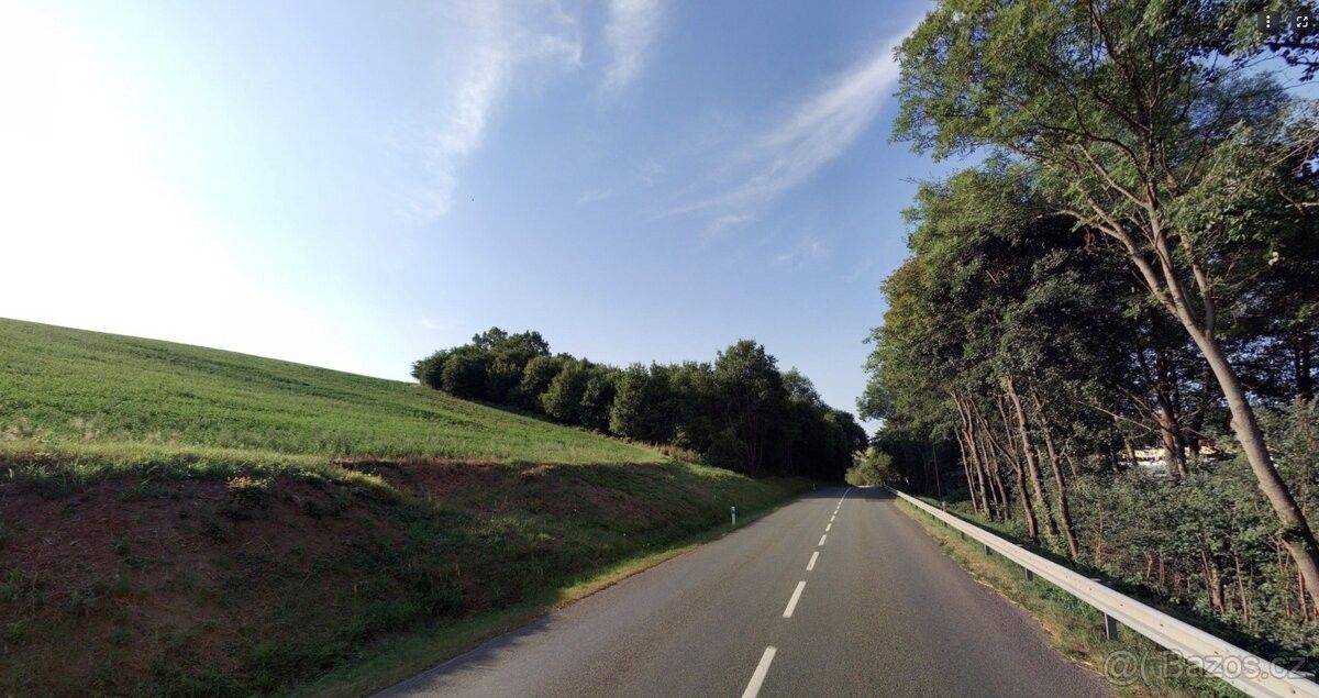 Prodej pozemek - Biskupice u Luhačovic, 763 41, 860 m²