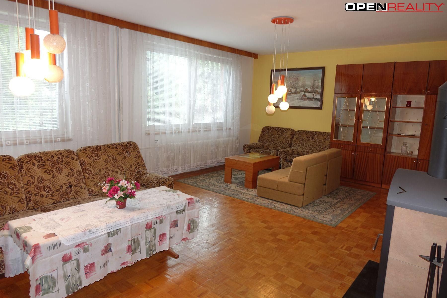 Rodinné domy, Šardice, 271 m²