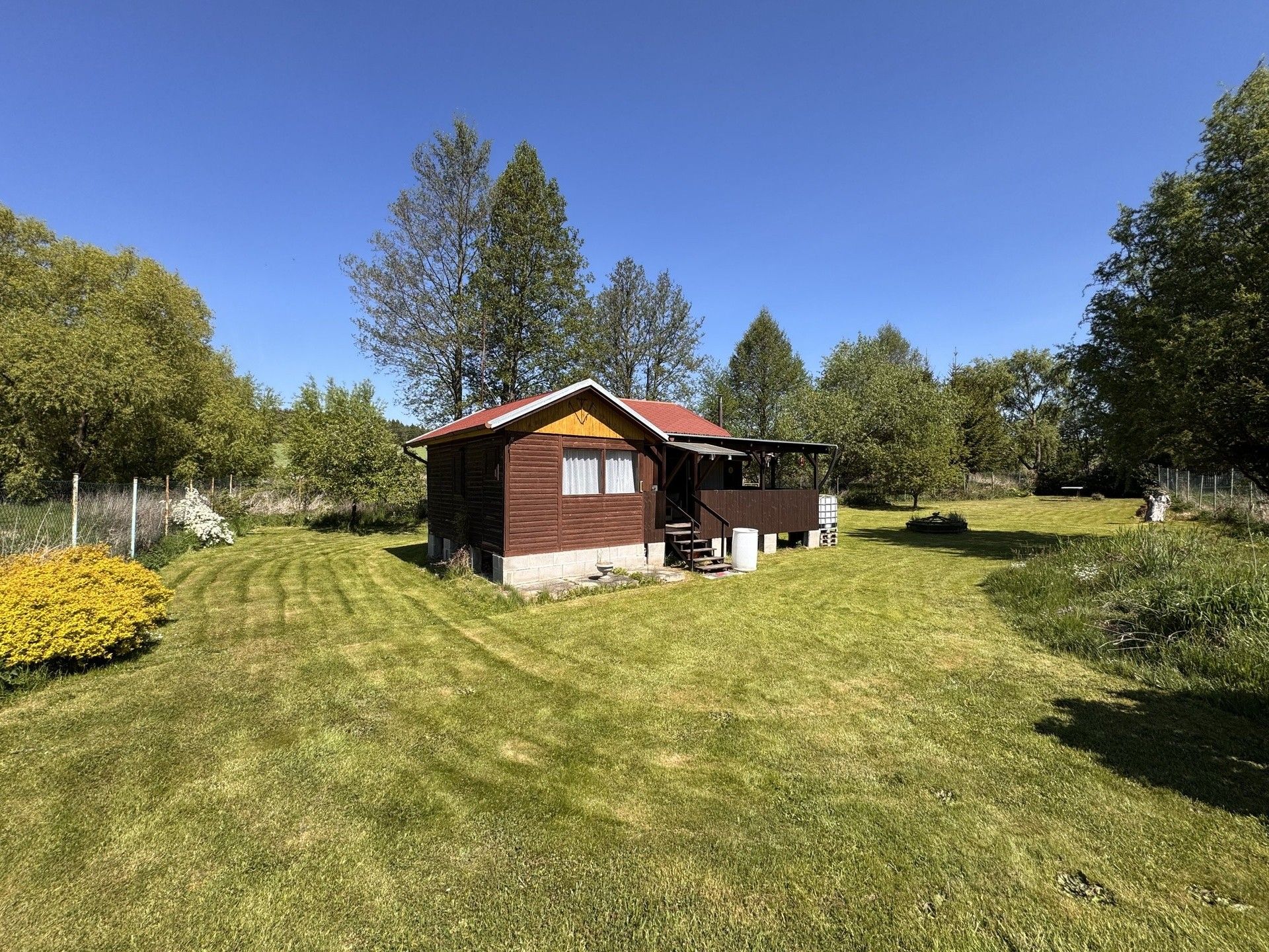 Zahrady, Sulislav, 944 m²