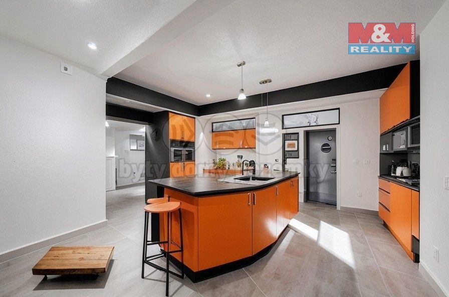 Prodej rodinný dům - Blšany u Loun, 400 m²