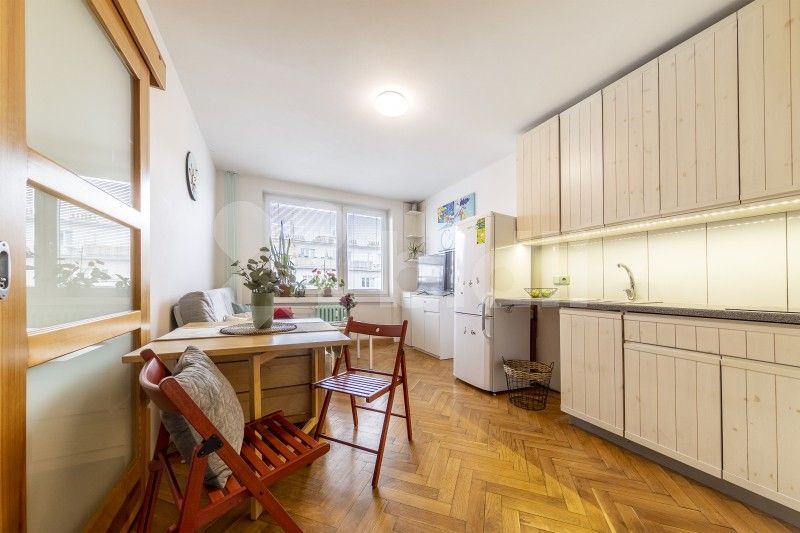 Prodej byt 3+kk - Kloboučnická, Nusle, Praha, 65 m²