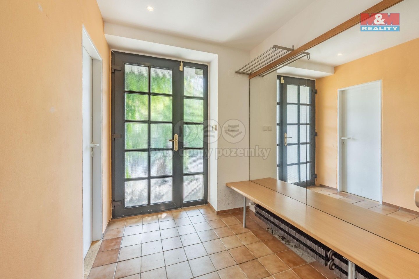 Prodej rodinný dům - Lojovická, Praha, 199 m²
