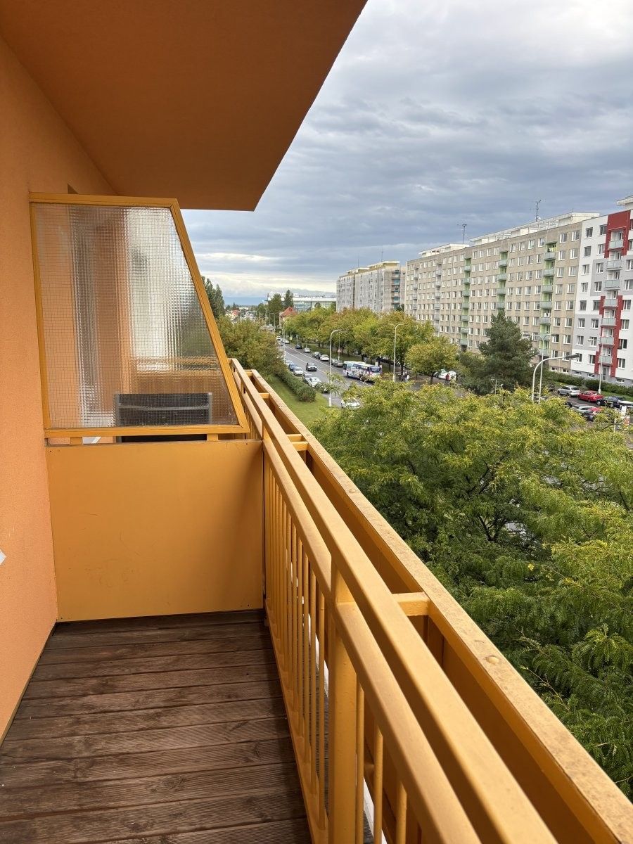 2+kk, Jana Masaryka, Hradec Králové, 53 m²