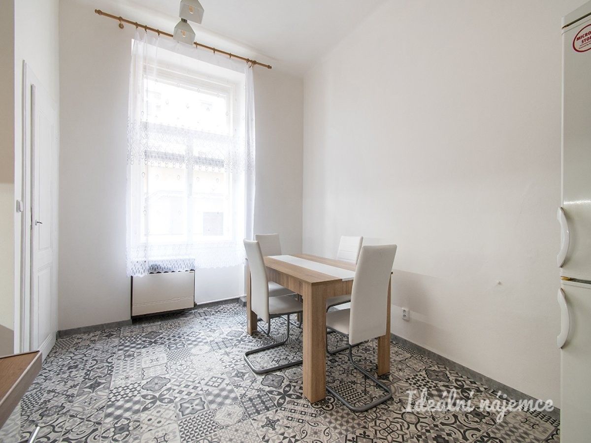 2+1, Sokolovská, Praha, 71 m²