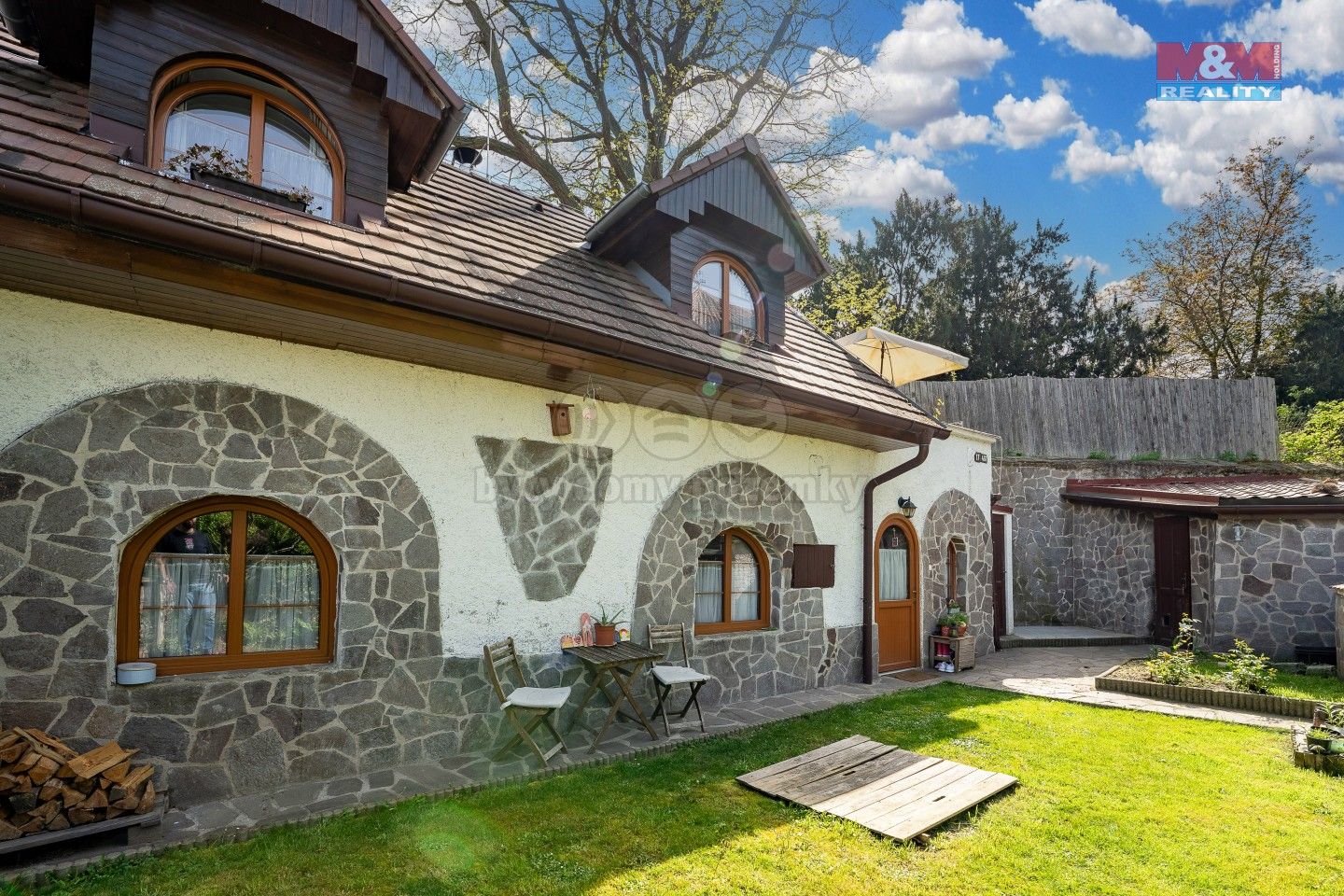 Rodinné domy, Na Hrádku, Čelákovice, 66 m²
