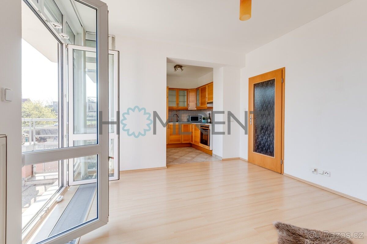 2+kk, Praha, 165 00, 31 m²