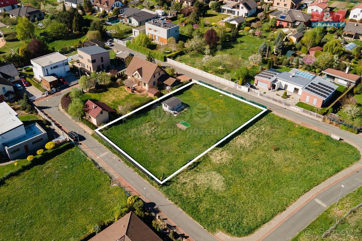 Zahrady, Pardubice, 530 03, 1 288 m²