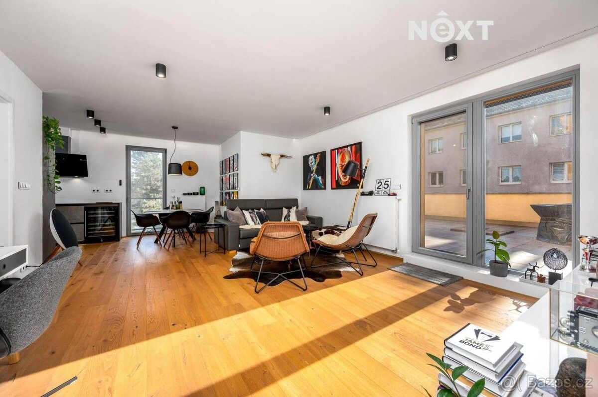 2+kk, Praha, 143 00, 67 m²