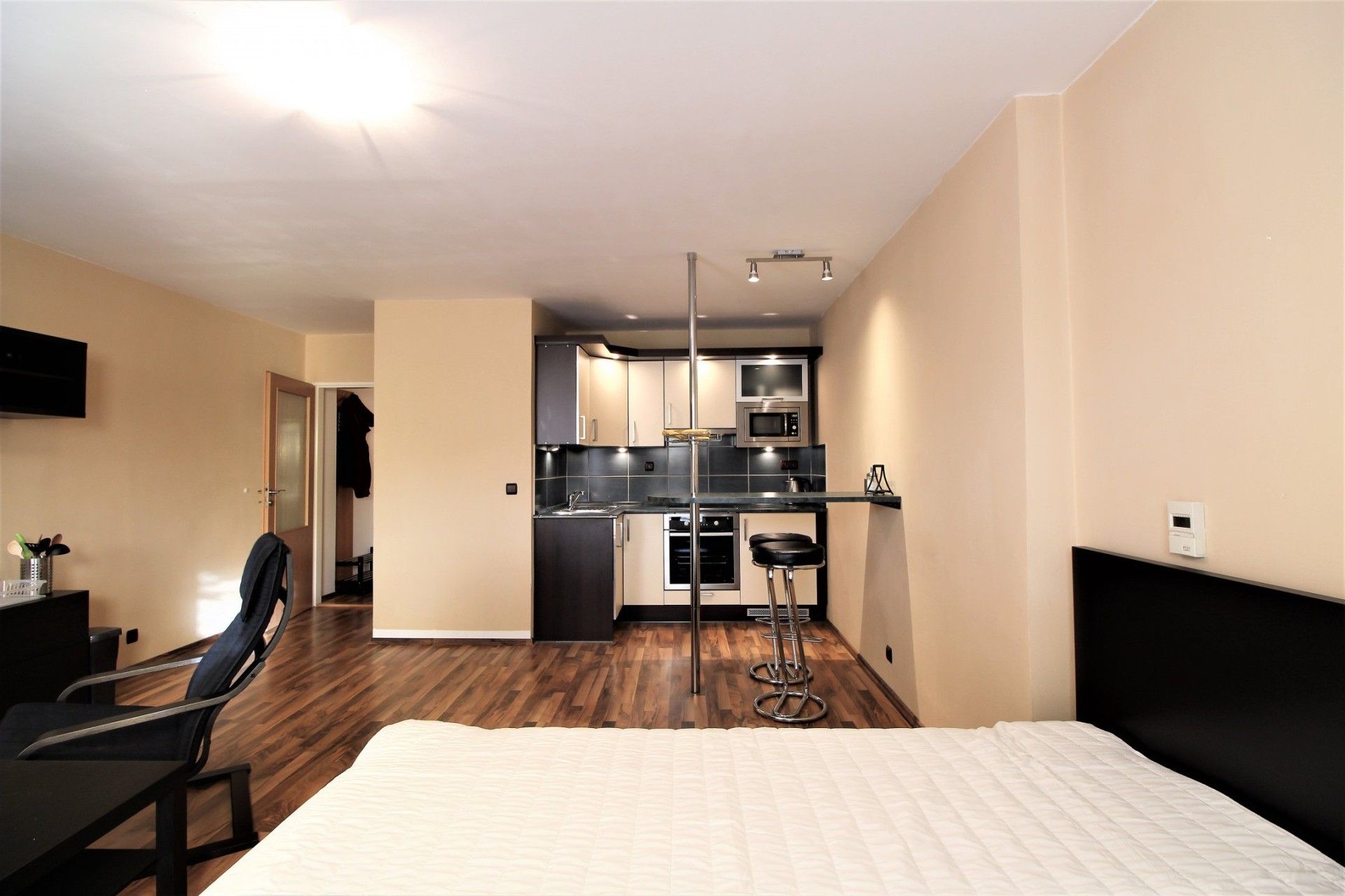 Pronájem byt 1+kk - Hybešova, Praha, 36 m²
