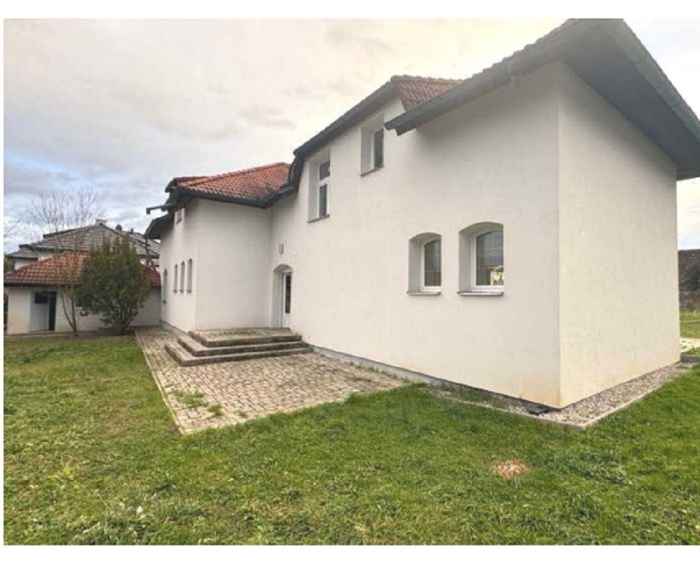 Prodej dům - Davle, 252 06, 164 m²