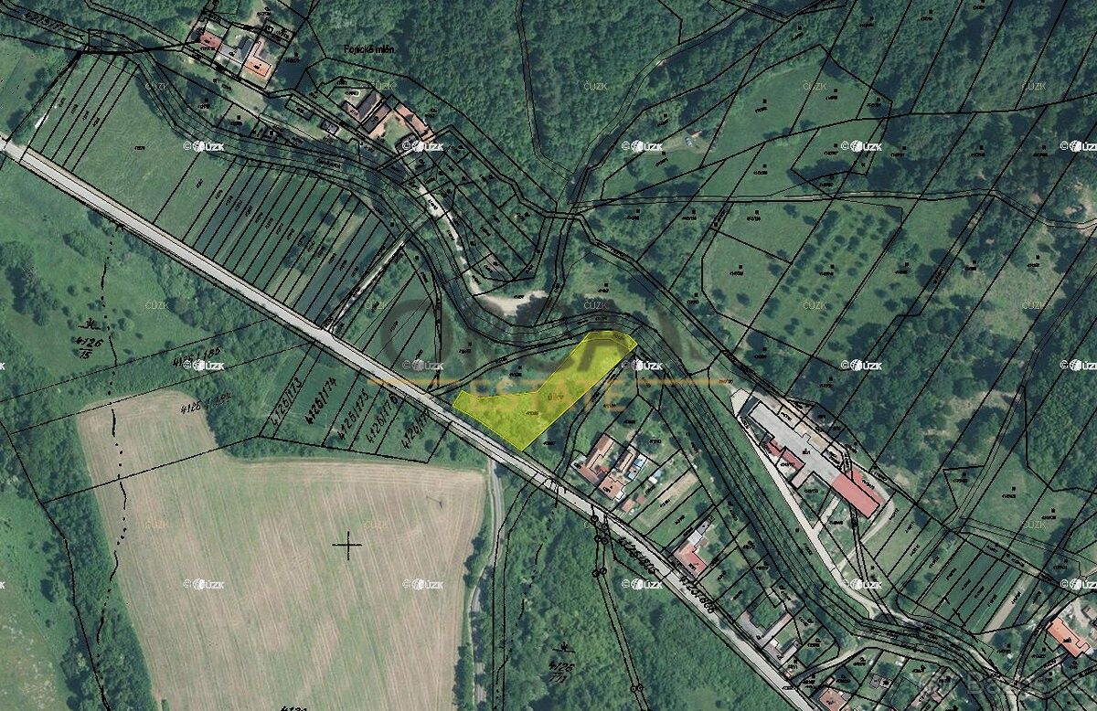 Prodej pozemek - Velká nad Veličkou, 696 74, 1 216 m²