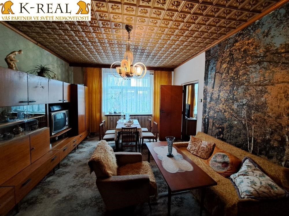 Prodej rodinný dům - Dolní Loučky, 381 m²