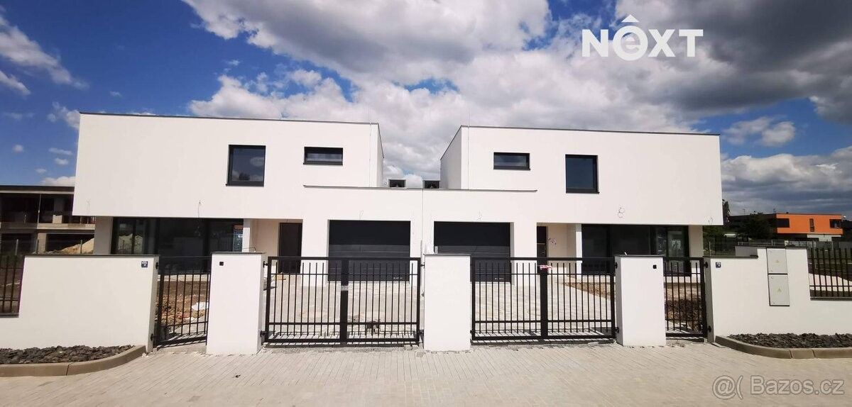 Ostatní, Nechanice, 503 15, 949 m²