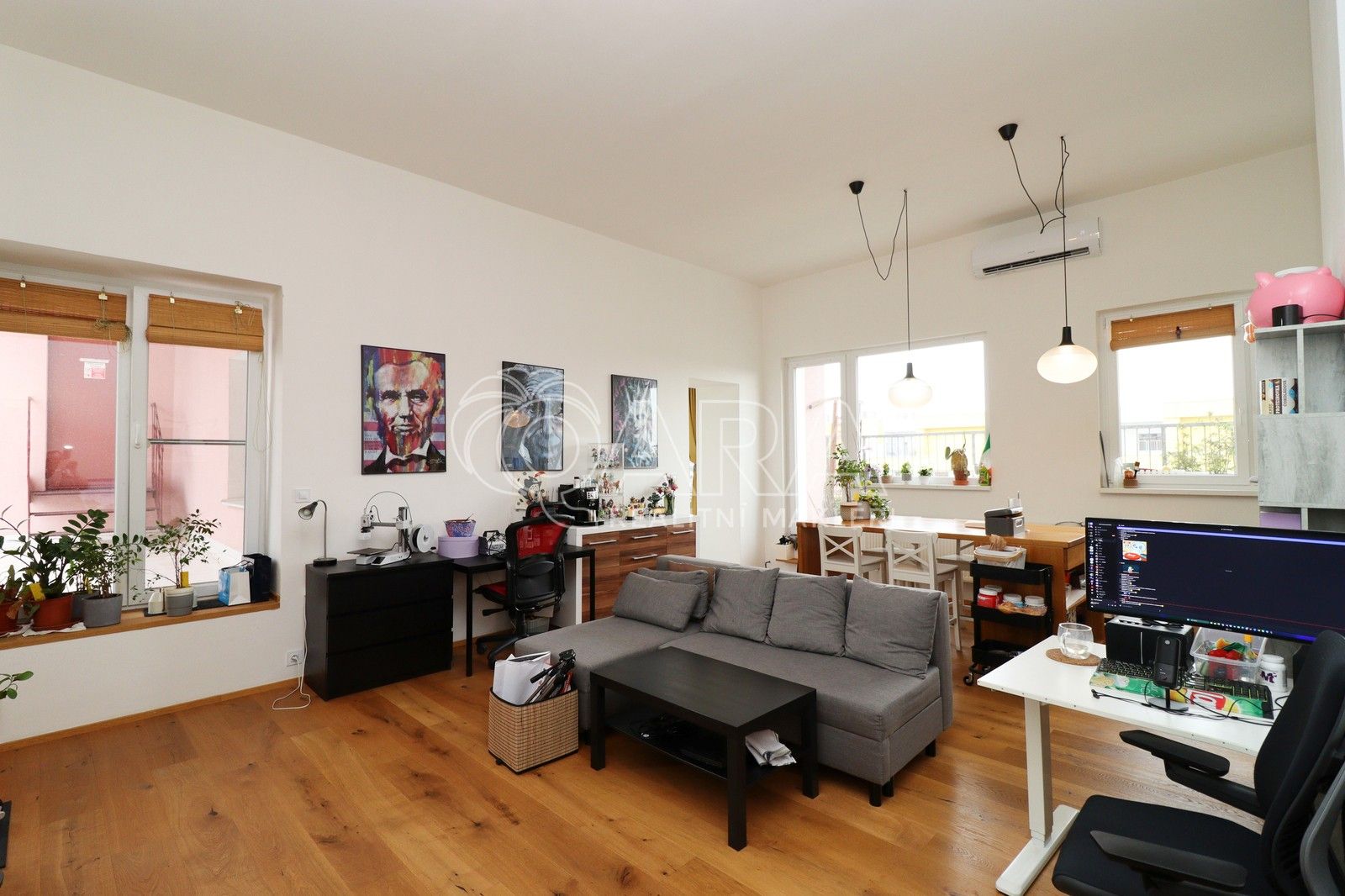3+kk, Uzbecká, Praha, 106 m²