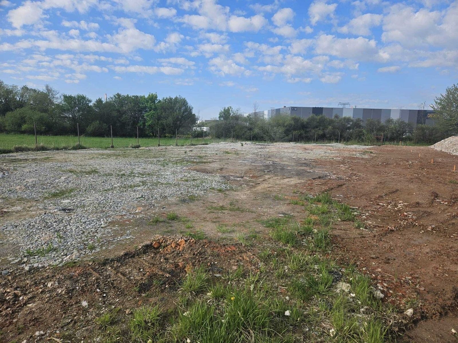 Komerční pozemky, Úsilné, 1 520 m²