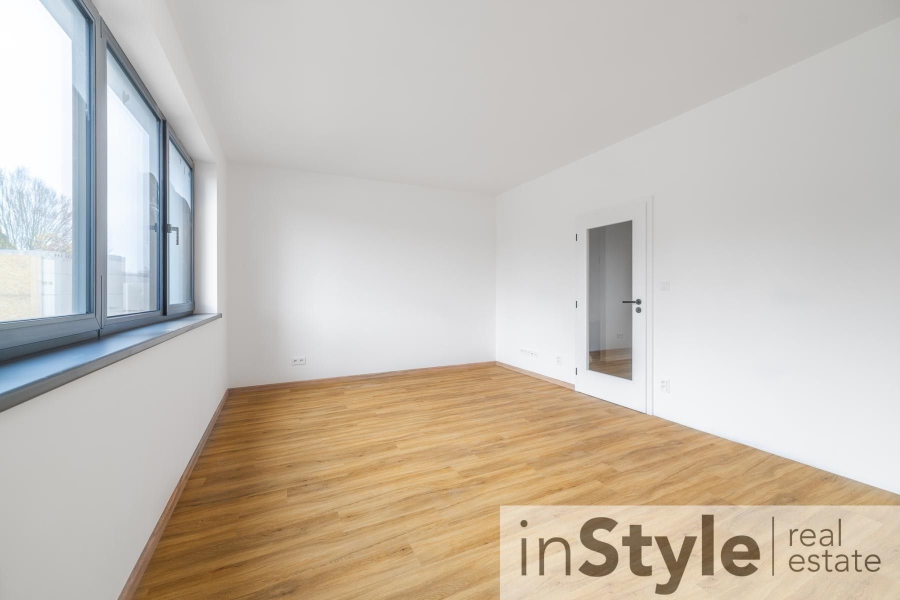Pronájem byt 1+kk - U Řeky, Uherské Hradiště, 30 m²