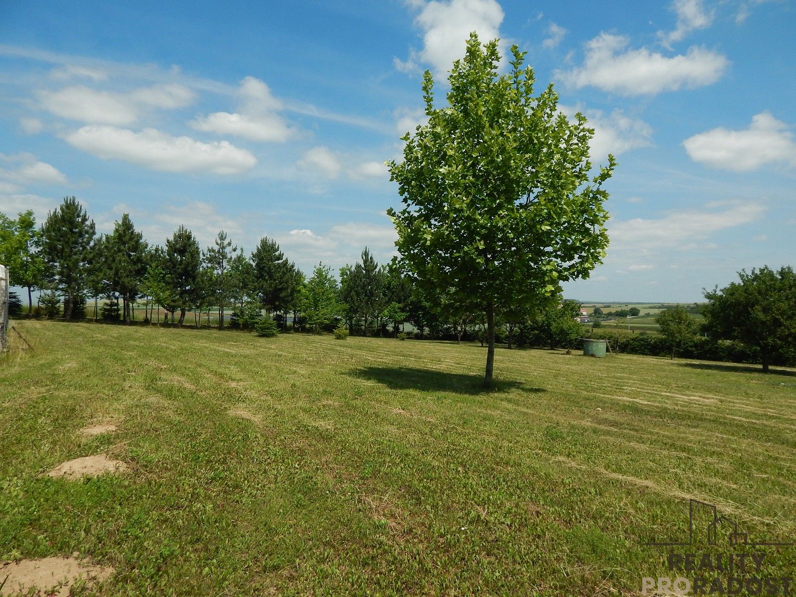 Pozemky pro bydlení, Syrovice, 3 307 m²