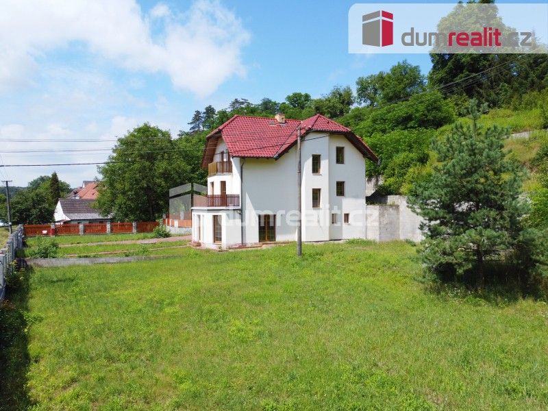 Rodinné domy, Želízy, 286 m²