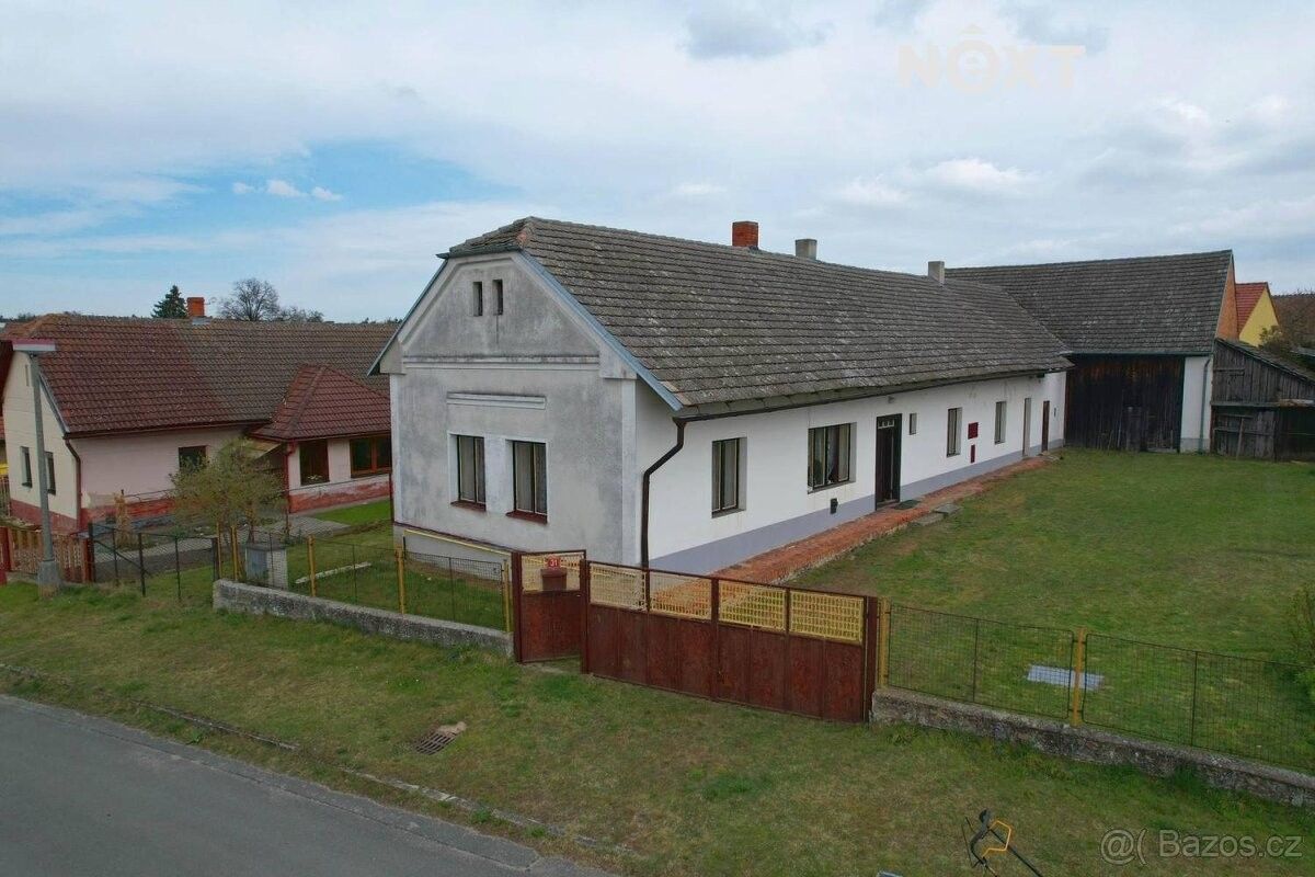 Prodej dům - Krakovany v Čechách, 281 27, 125 m²