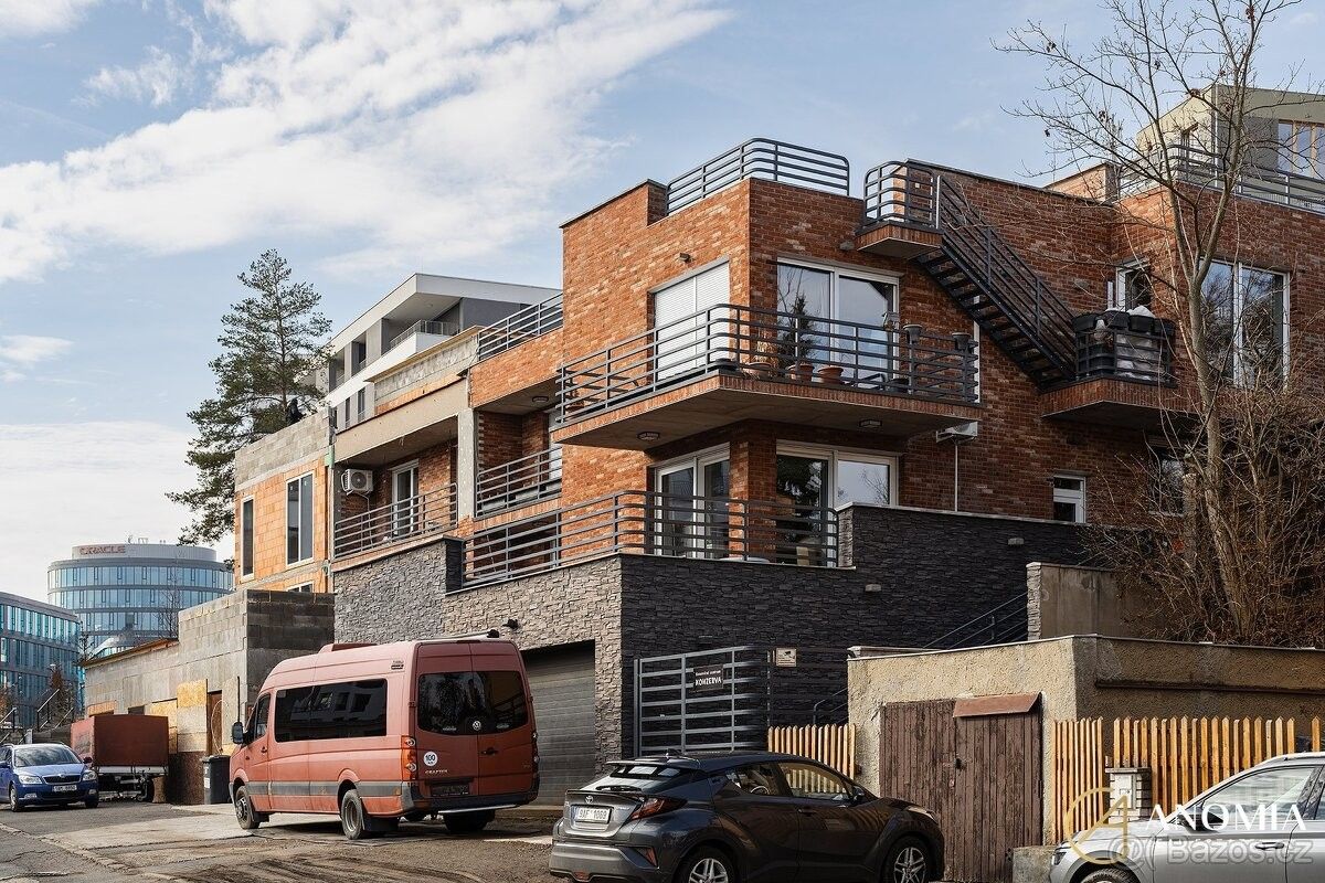 3+kk, Praha, 150 00, 78 m²