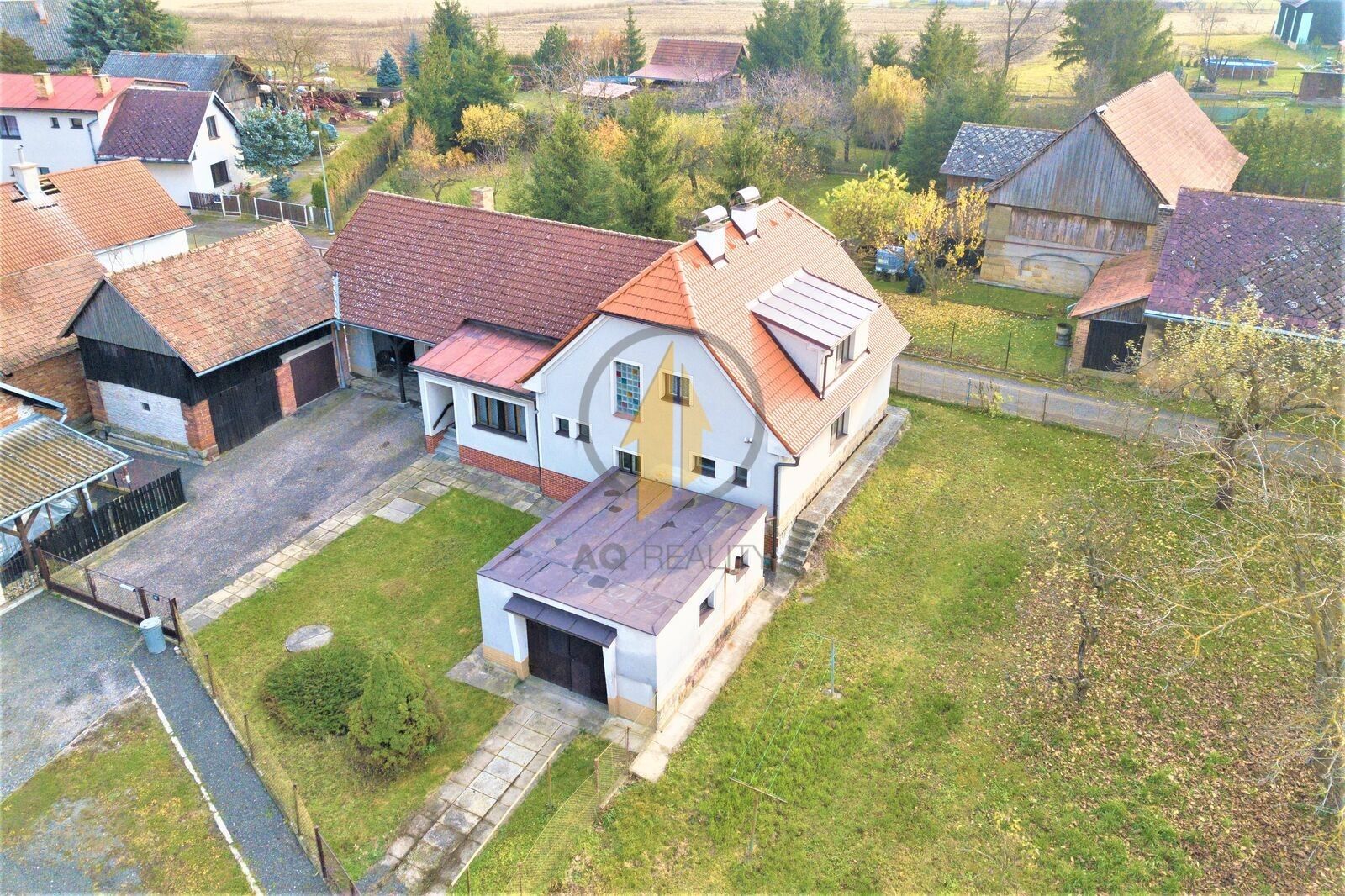 Rodinné domy, Tuř, 320 m²