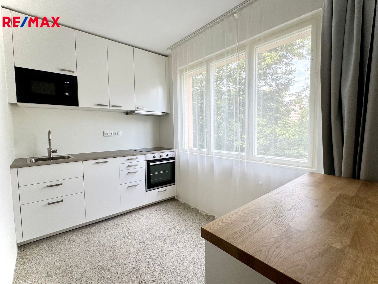 2+1, Polská, Kladno, 51 m²