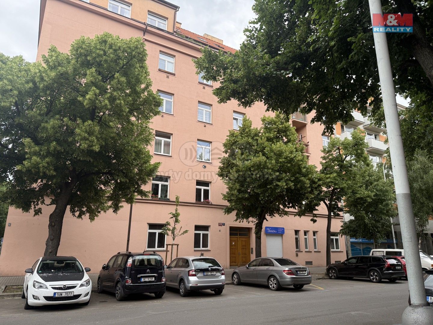 2+kk, U průhonu, Praha, 50 m²