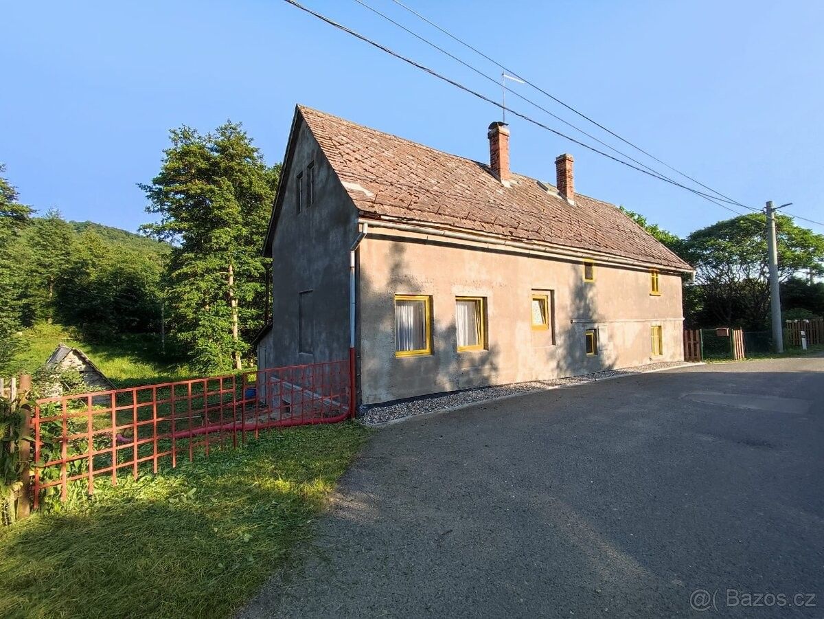 Prodej dům - Česká Lípa, 470 02, 1 561 m²