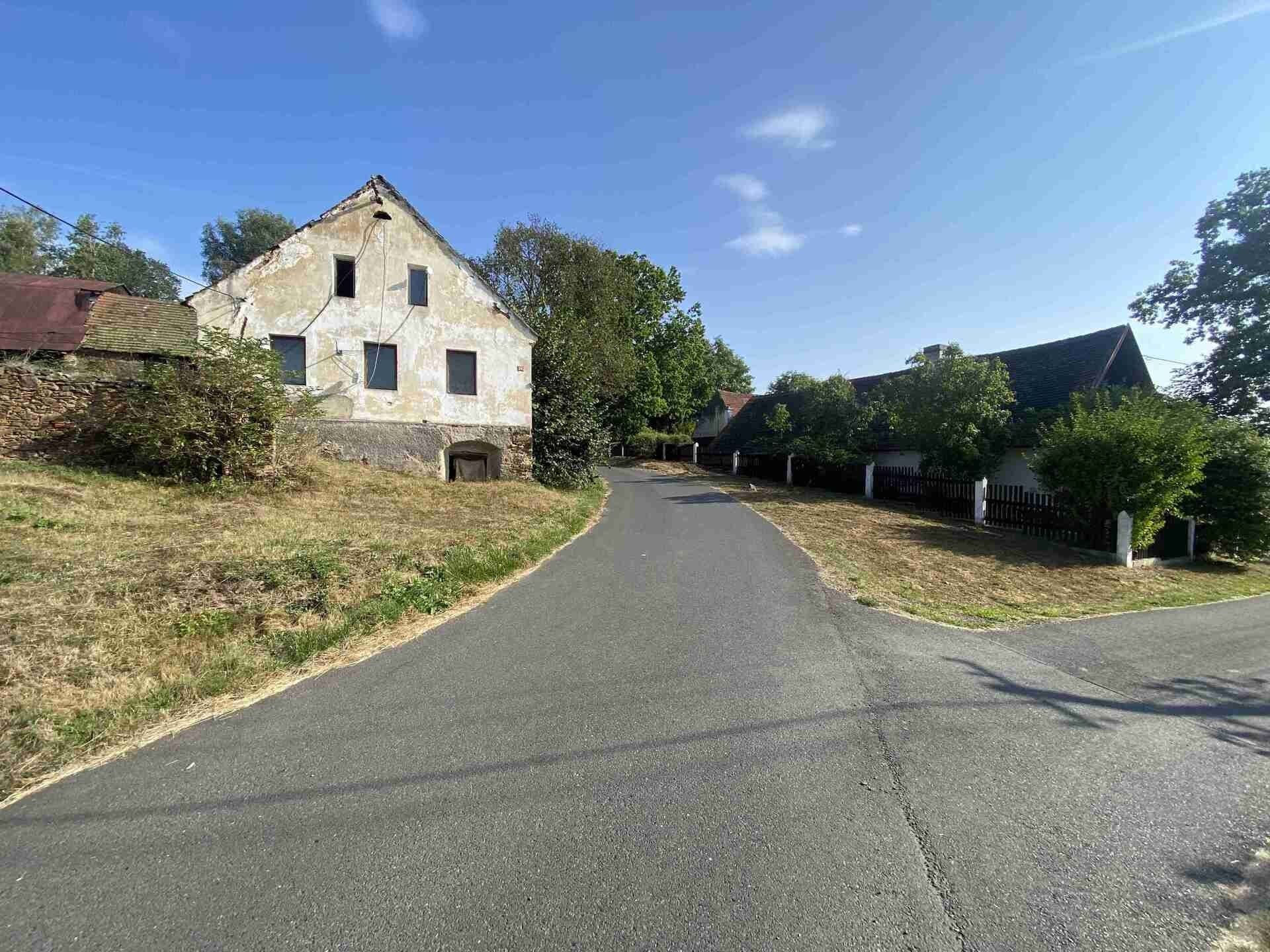 Ostatní, Ošelín, 5 704 m²