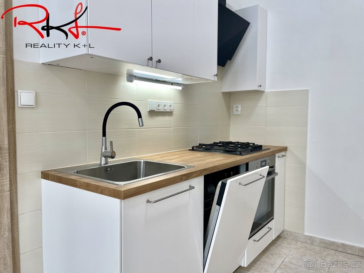 Pronájem byt 3+1 - Mladá Boleslav, 293 01, 90 m²