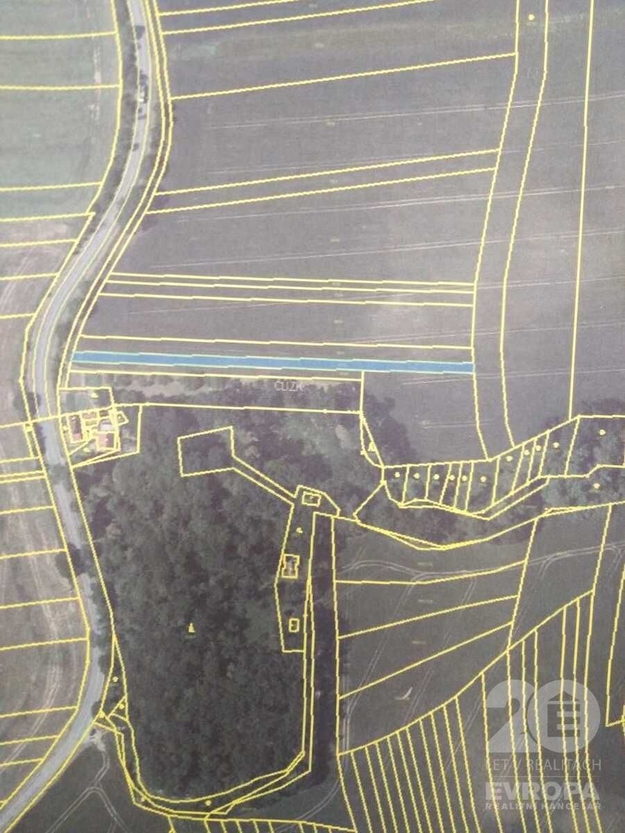 Zemědělské pozemky, Doubravice nad Svitavou, 1 082 m²