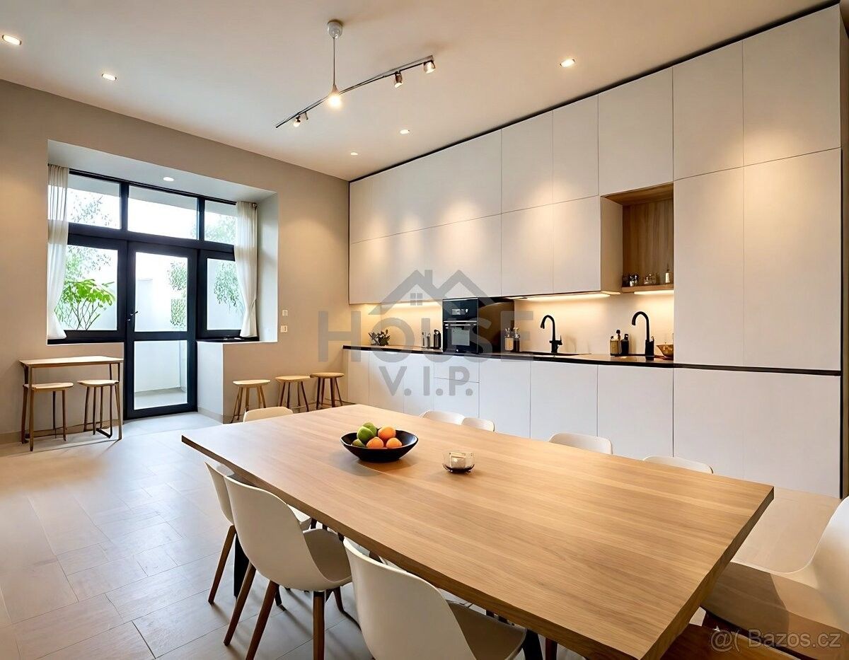 1+kk, Praha, 100 00, 35 m²