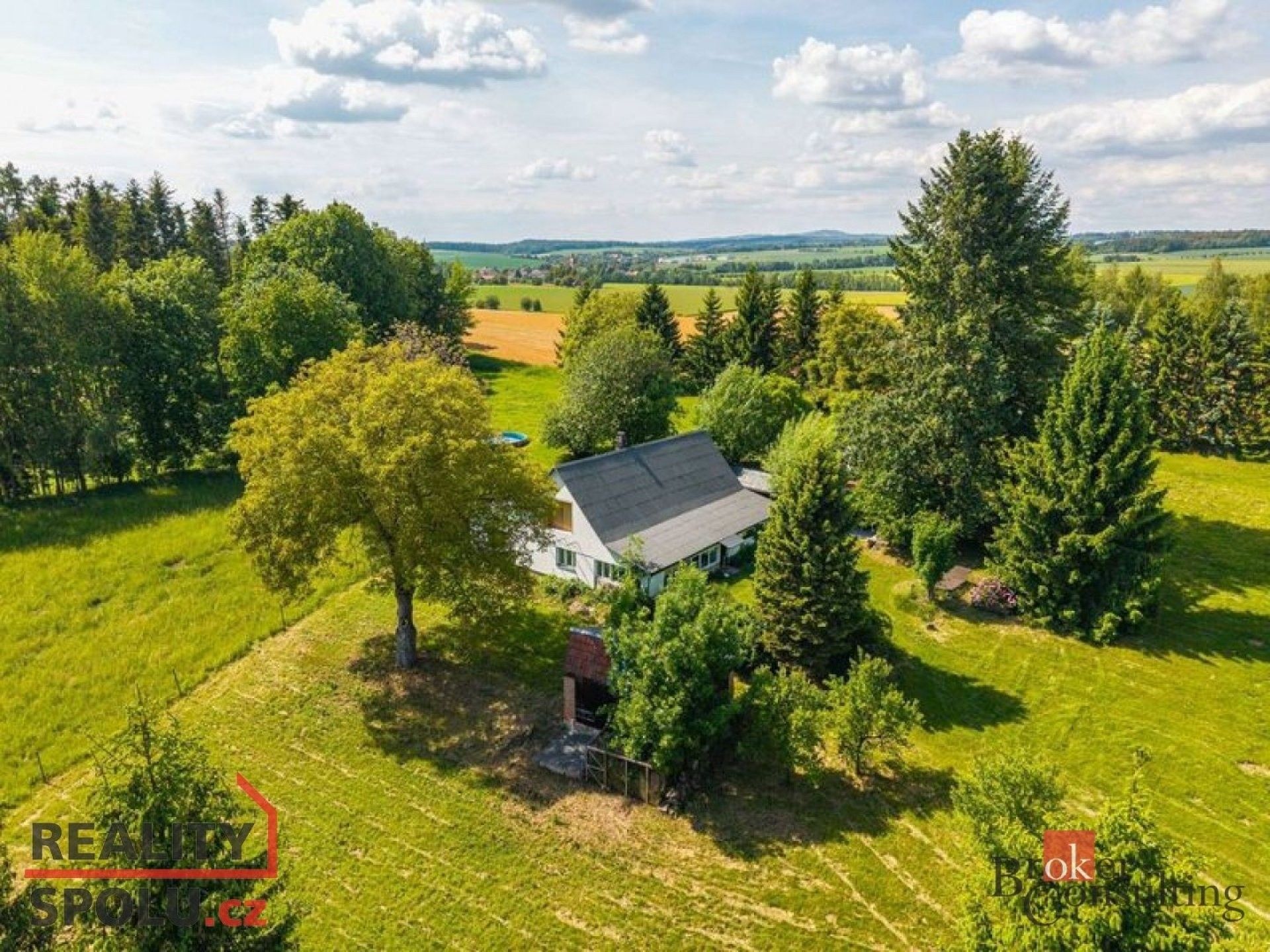 Rodinné domy, Nouzov, Litíč, 400 m²